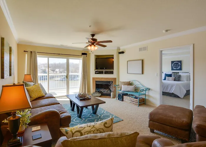 Lake Views & Pool Access: Osage Beach Condo